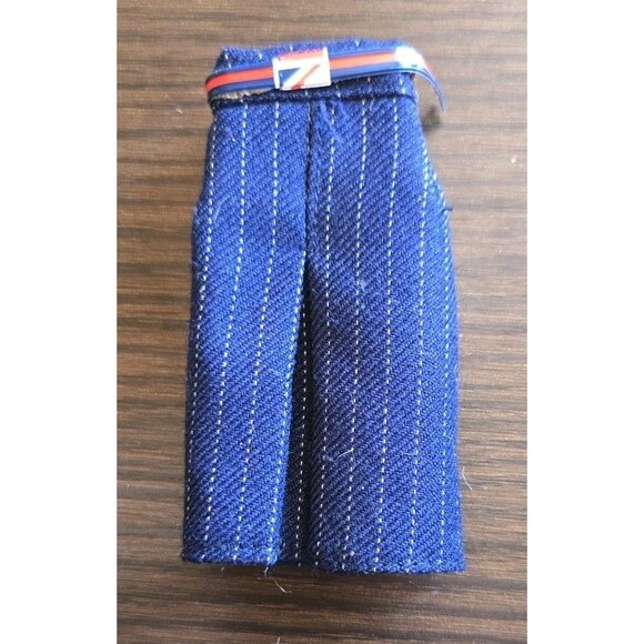 Vintage 1980s Barbie? Clone Mod? Doll Skirt Mail Lady? Flight Attendant? Pilot? - Picture 4 of 8